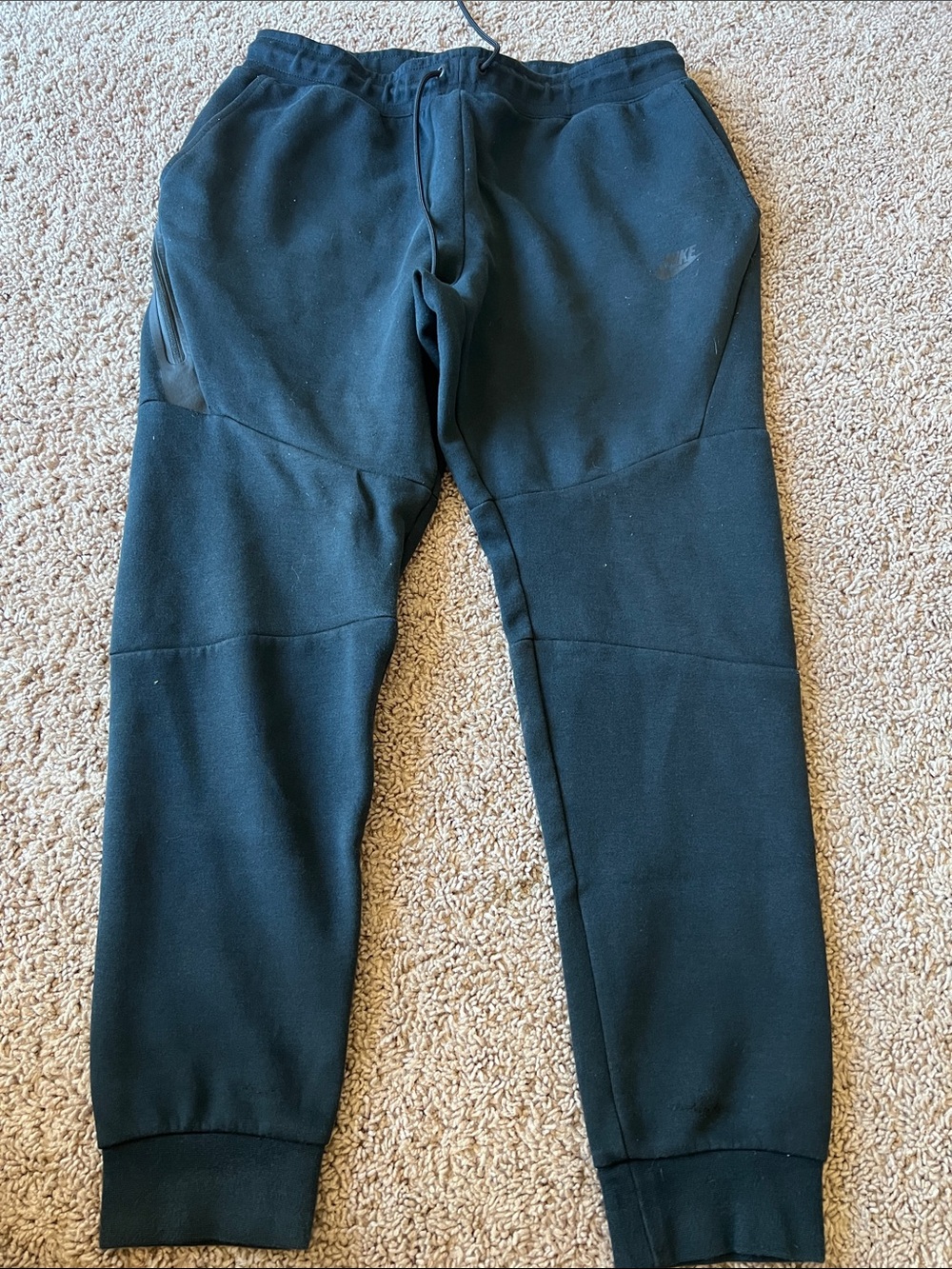 Black Nike Tech Jogger Sweatpants with Subtle Logo Size L